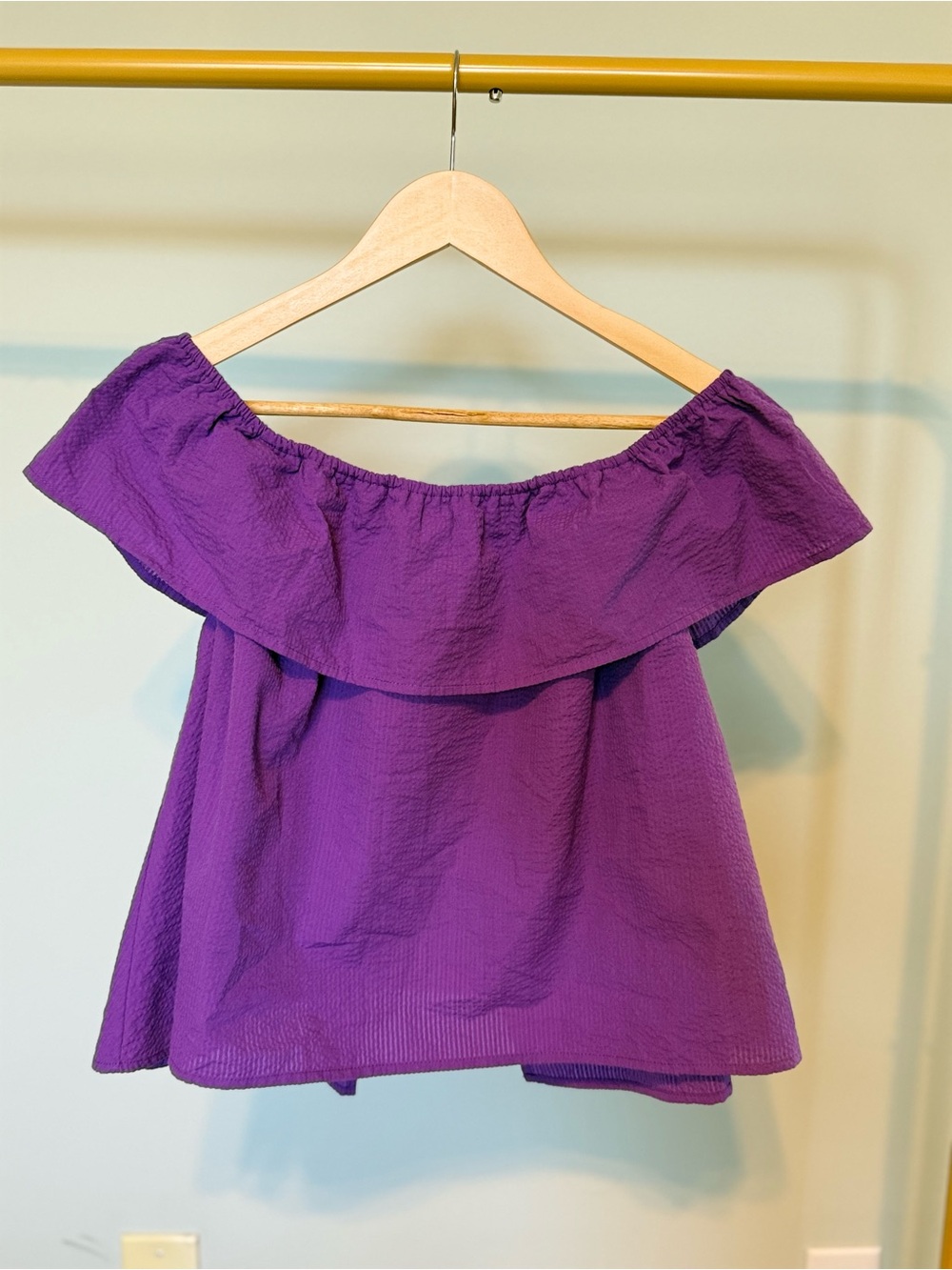 Women's Off-Shoulder Ruffle Camisole in Purple